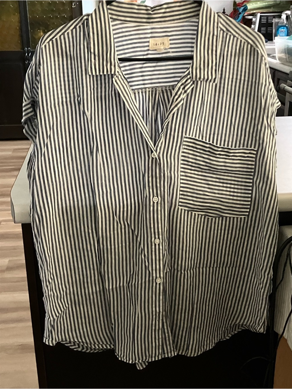 Id:23 Striped Navy and White Button-Down Shirt with Pocket Size XL